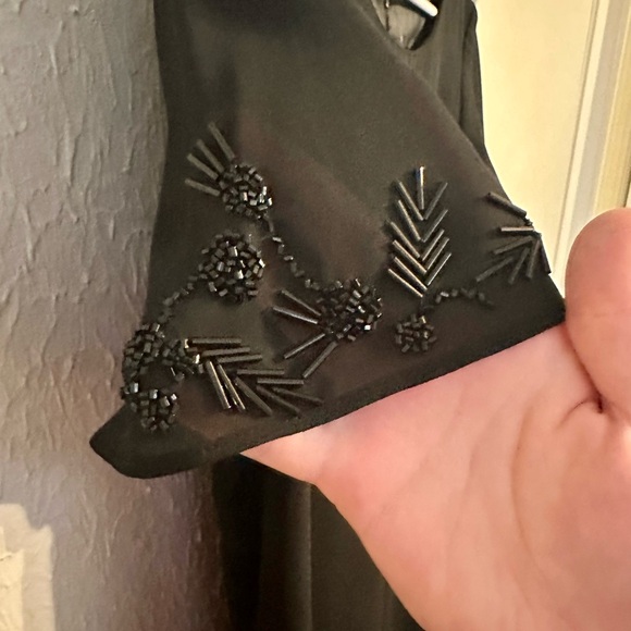 Formal Dress - Picture 4 of 4